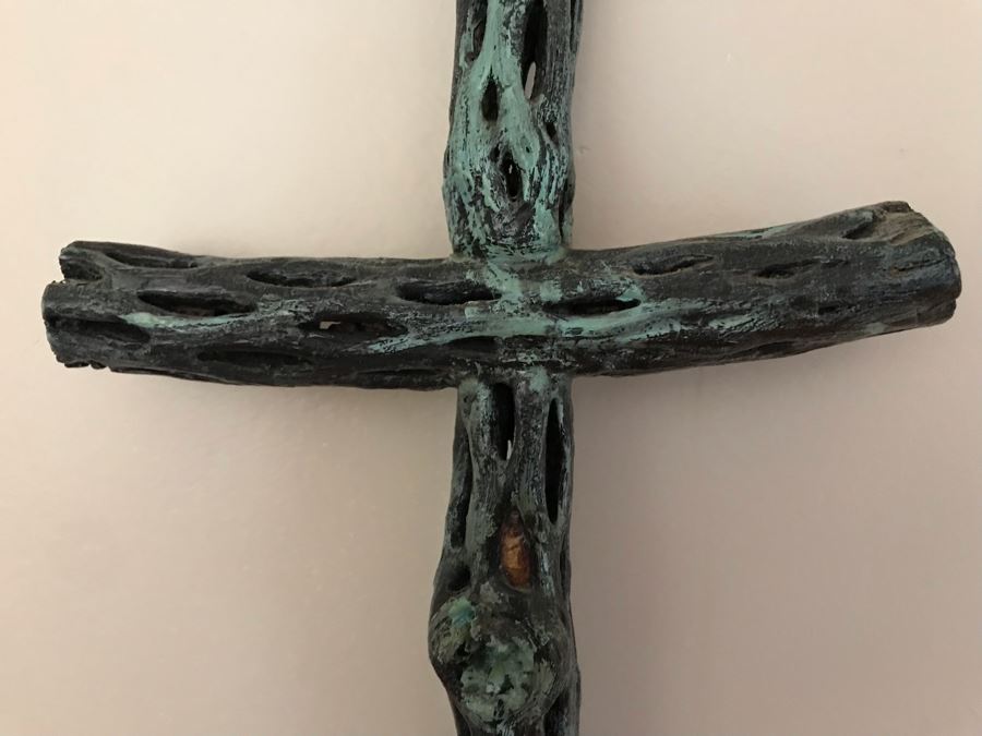 Cross 7W X 15H [Photo 3]