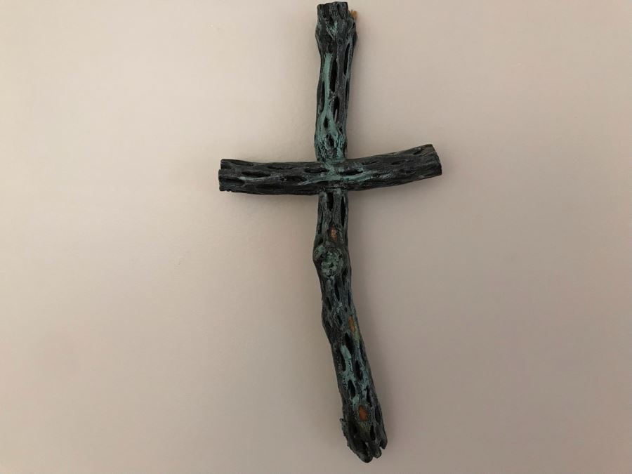 Cross 7W X 15H [Photo 2]
