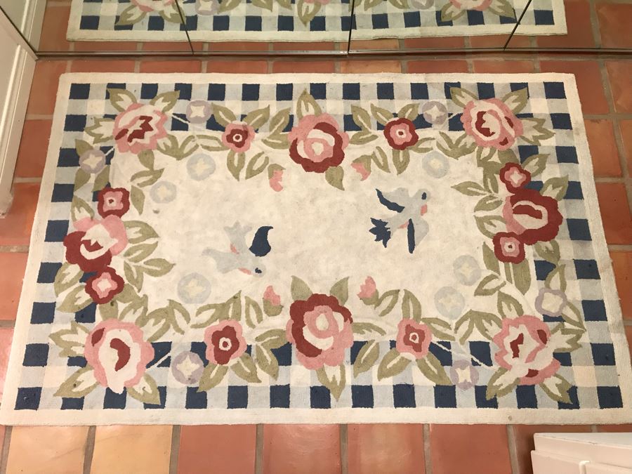 Hooked Rug With Birds And Flowers 43 X 67 [Photo 2]