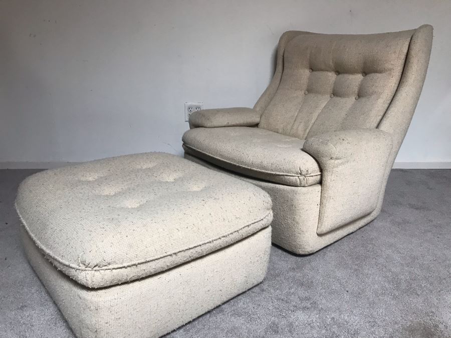 JUST ADDED - Mid-Century Modern Armchair With Matching Ottoman - Designer Unknown [Photo 4]
