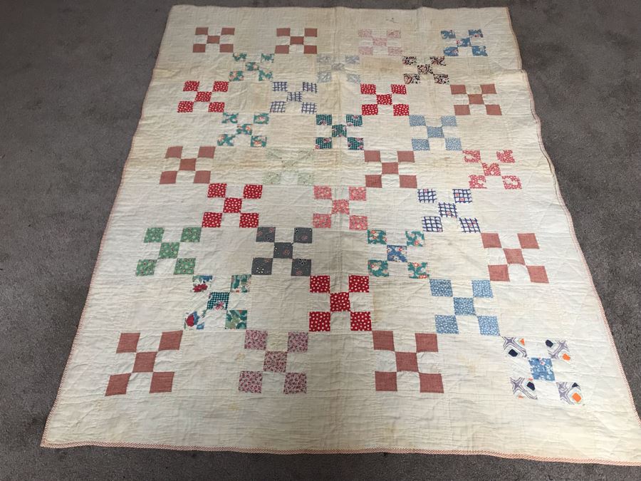 JUST ADDED - Vintage Quilt 45 X 57 [Photo 1]