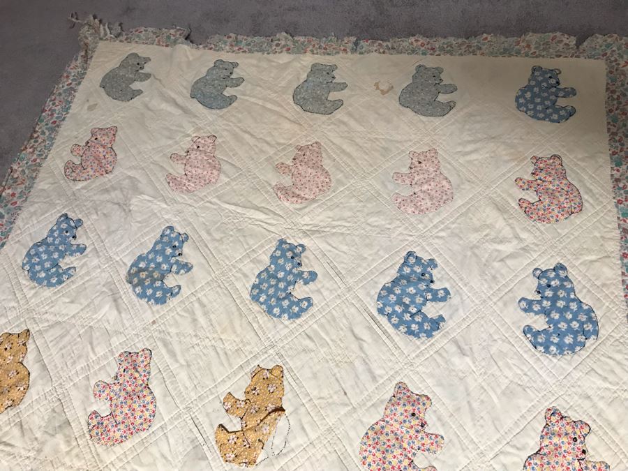 JUST ADDED - Vintage Bear Quilt 54 X 87 [Photo 4]