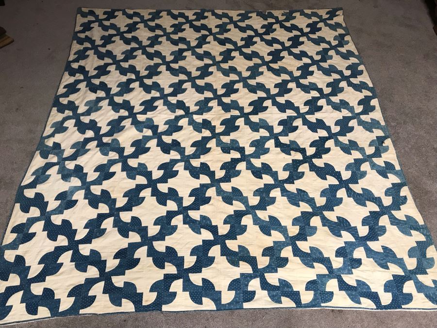 JUST ADDED - Vintage Quilt 70 X 79 [Photo 1]