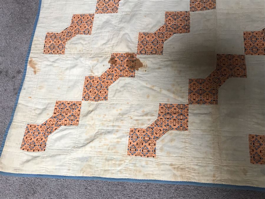 JUST ADDED - Vintage Quilt 46 X 58 [Photo 3]