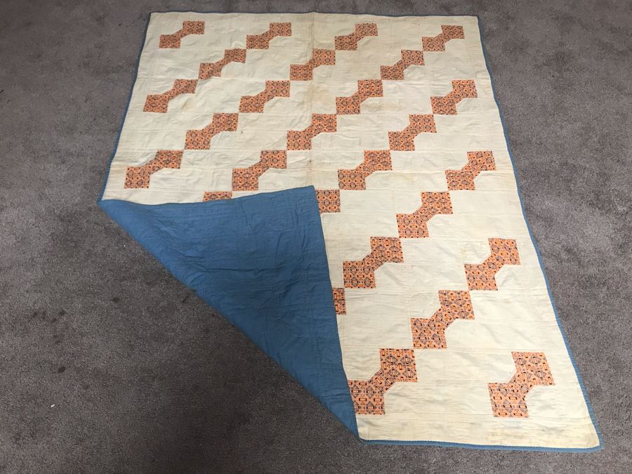 JUST ADDED - Vintage Quilt 46 X 58 [Photo 5]