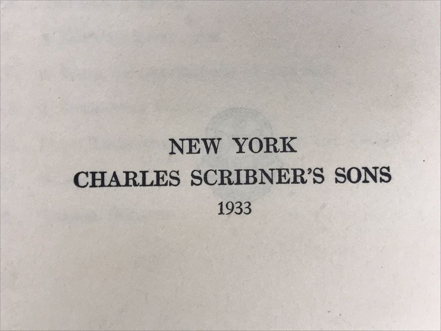 JUST ADDED - Vintage 1933 Book Twenty Thousand Leagues Under The Sea By Jules Verne [Photo 4]