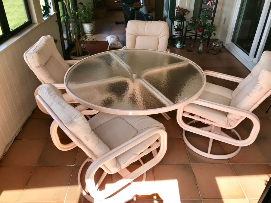 JUST ADDED - Like New Vintage Vibe Pink Tropitone Outdoor Patio Set With (4) Swivel Chairs And Round Table (Kept In Sunroom) [Photo 3]