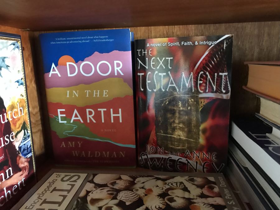 JUST ADDED - Book Lot [Photo 5]