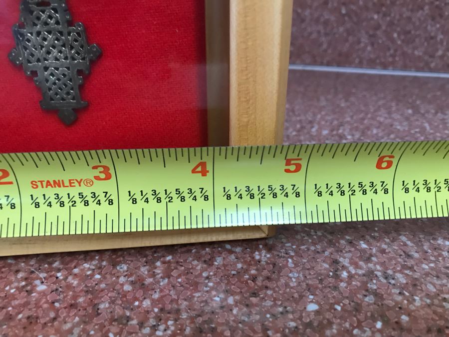 JUST ADDED - Vintage Silver Pendant In Shadow Box Frame 5 X 5 [Photo 6]