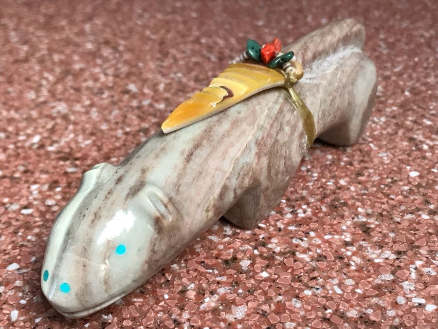 JUST ADDED - Native American Carved Stone Bear Fetish 5W X 1D X 1.5H [Photo 3]