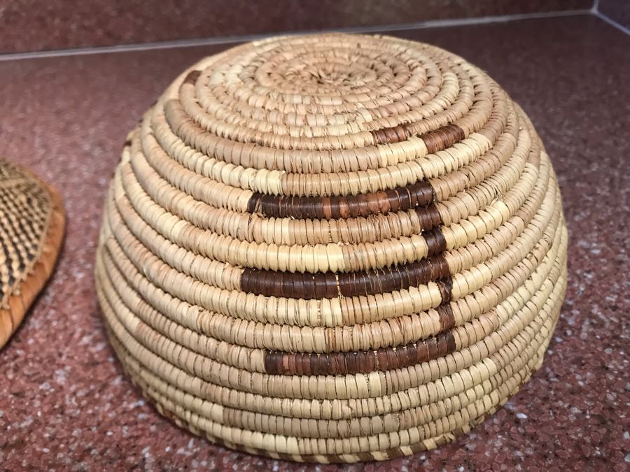 JUST ADDED - Pair Of Hand Woven Native Baskets 9R And 6.5R [Photo 9]