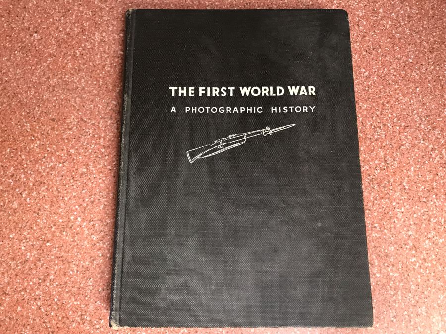 JUST ADDED - Vintage 1933 Hardcover Book The First World War A Photographic History By Laurence Stallings [Photo 1]