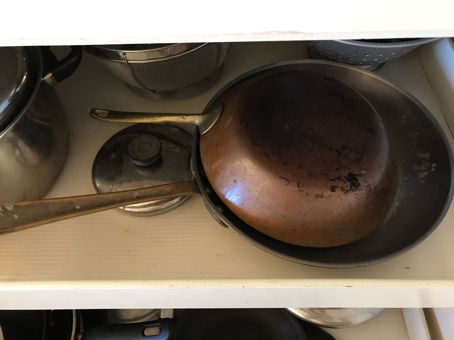 JUST ADDED - Various Pots, Pans Including Paul Revere, Skillets, Colanders [Photo 3]