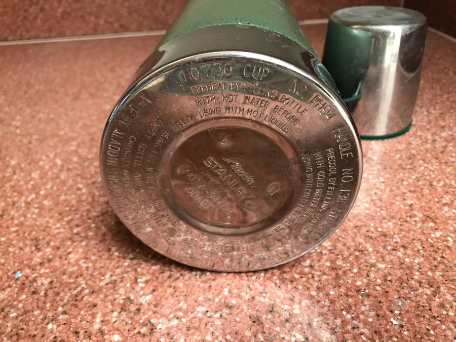 JUST ADDED - Vintage DUNLOP Tennis Balls Advertising Thermos And Stanley Aladdin Thermos [Photo 10]