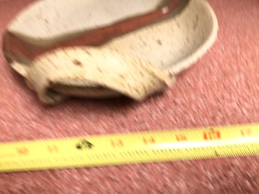 JUST ADDED - Signed Art Pottery Platter By The Good Earth Kennebunkport Maine 18 X 12 [Photo 5]