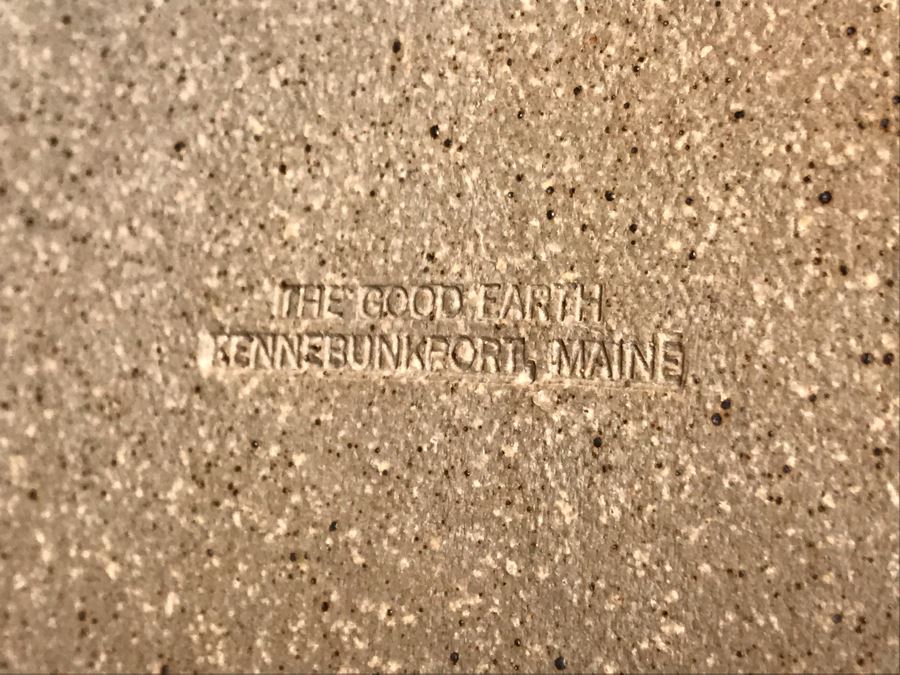 JUST ADDED - Signed Art Pottery Platter By The Good Earth Kennebunkport Maine 18 X 12 [Photo 8]