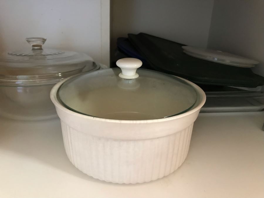 JUST ADDED - Cabinet Filled With Various Bakeware [Photo 6]