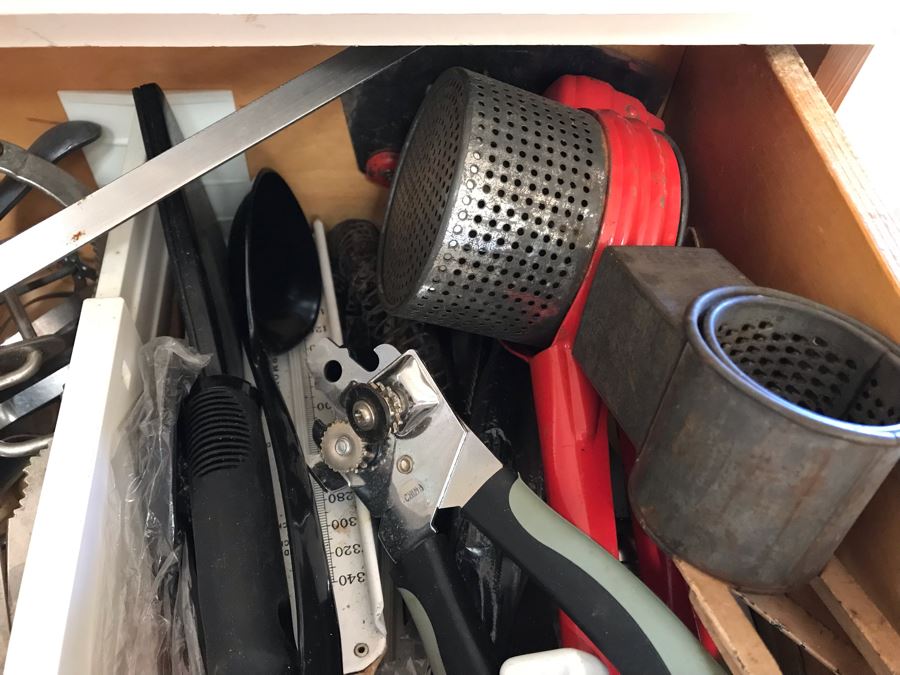 JUST ADDED - Drawer Filled With Various Kitchen Utensils [Photo 4]