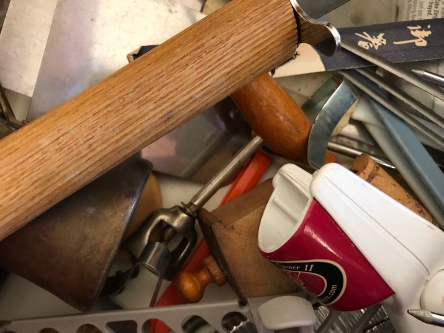 JUST ADDED - Drawer Filled With Various Kitchen Utensils [Photo 8]