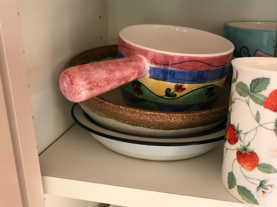 JUST ADDED - Cabinet Filled With Various Coffee Cups Including Fisher Scientific Cups, Culinary Essentials Italian Bowls, Cups And Plates - See Photos [Photo 11]