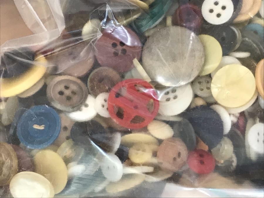 JUST ADDED - Large Collection Of Vintage Buttons - See Photos [Photo 3]