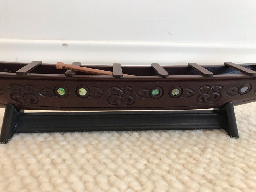 JUST ADDED - Hand Carved Canoe Sculpture By Ron Andrews From New Zealand 20W X 2D X 8H [Photo 4]