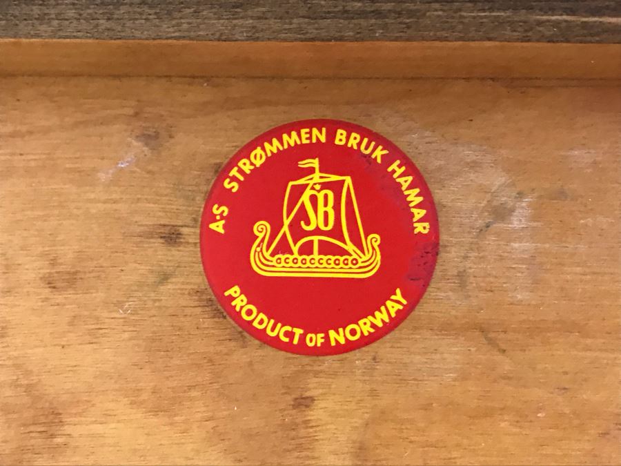 JUST ADDED - Vintage Strommen Bruk Hamar Accordion Sewing From Norway Filled With Sewing Supplies 21W X 12D X 23H [Photo 4]