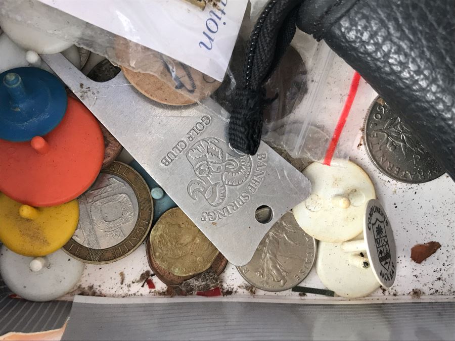 JUST ADDED - Golf Clubs, Golfing Bags, Golfing Accessories Lot Including Callaway, Taylor Made, Ben Hogan - See Photos [Photo 22]