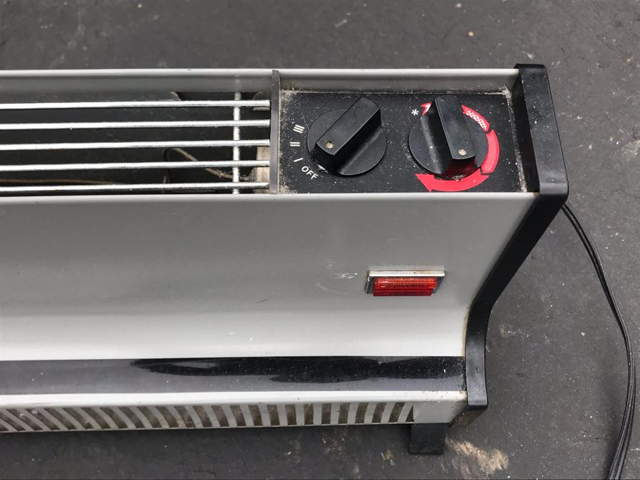 JUST ADDED - Patton Baseboard Heater 40.5W [Photo 4]