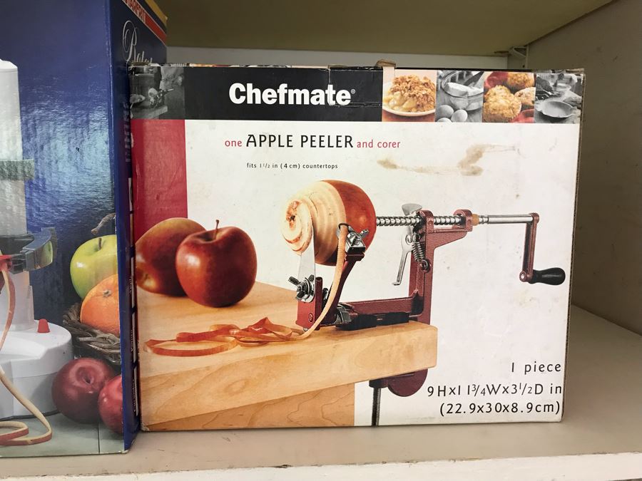 JUST ADDED - Kitchen Appliances Lot With Ice Cream Freezer - 6 Items Total [Photo 6]