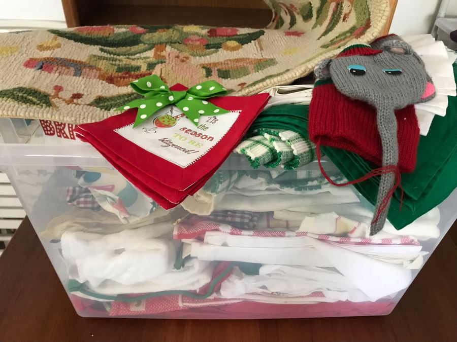 JUST ADDED - Plastic Bin Filled With Christmas Themed Linens / Tablecloths Including Christmas Hooked Rug [Photo 2]