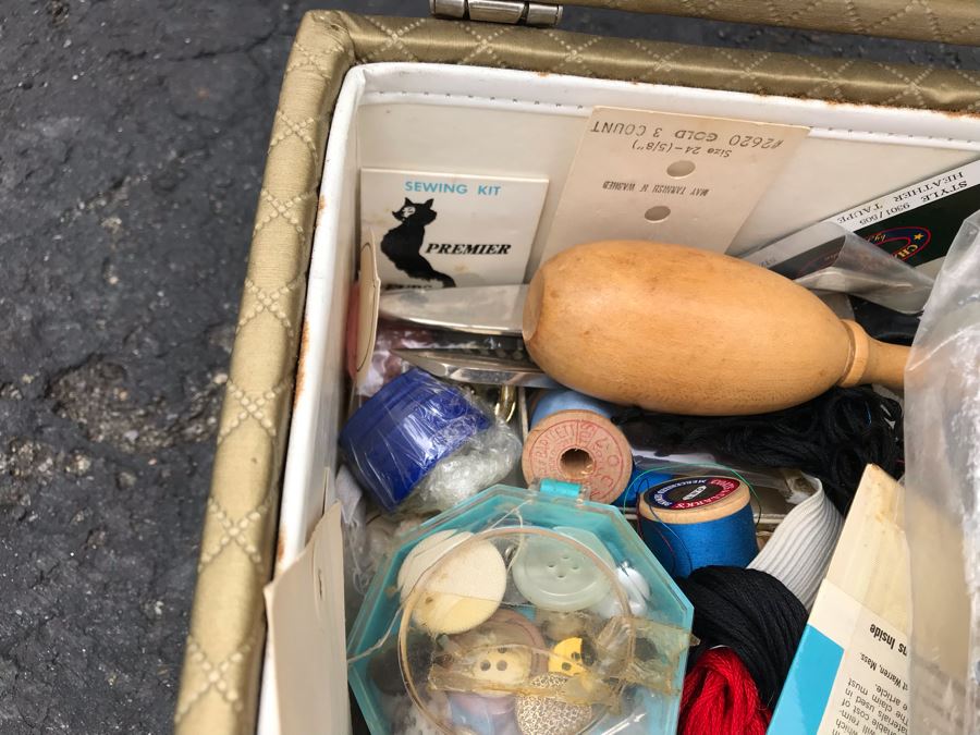 JUST ADDED - Vintage Sewing Box Filled With Supplies [Photo 7]