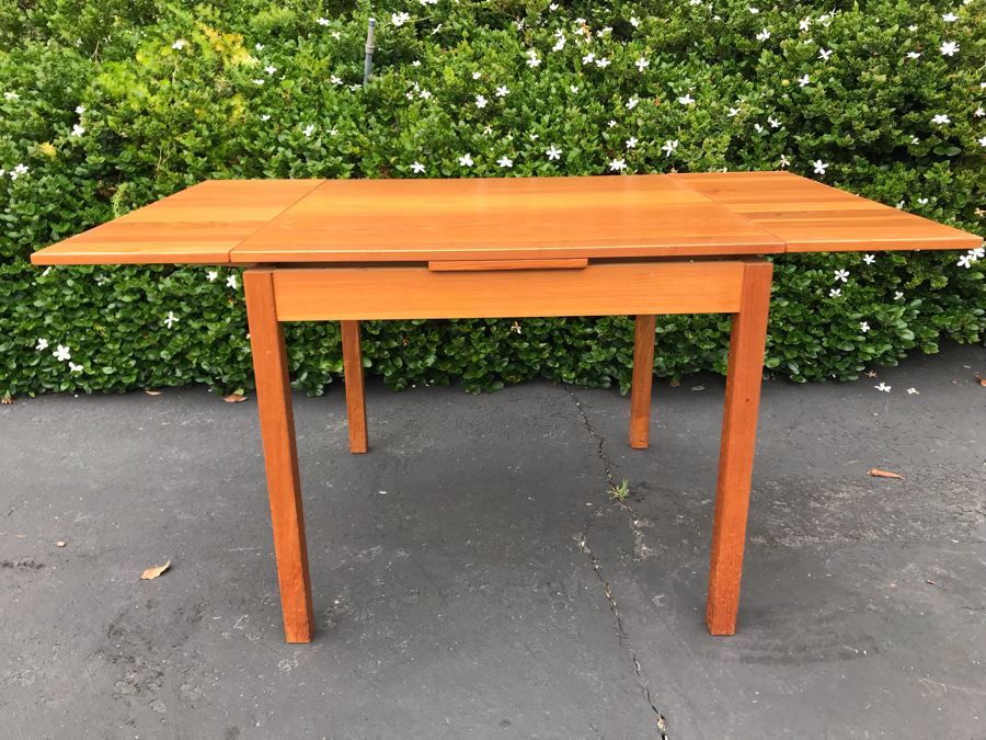JUST ADDED - Ansager Mobler Danish Modern Teak Table With Built-In Leaves Made In Denmark Anaager Mobler 57W Extended / 33.5W Unextended X 33.5D X 29H [Photo 4]