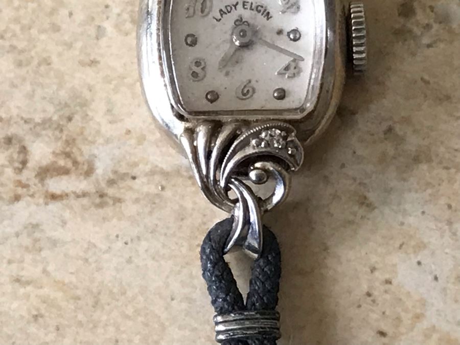 JUST ADDED - Vintage 14K Gold Lady Elgin Watch 10g [Photo 7]