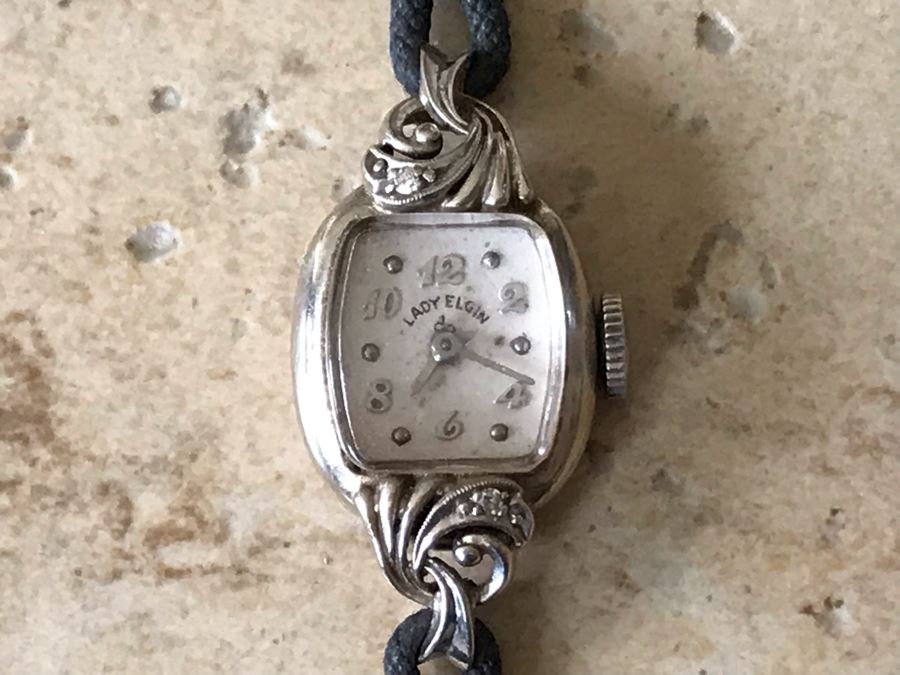 JUST ADDED - Vintage 14K Gold Lady Elgin Watch 10g [Photo 4]