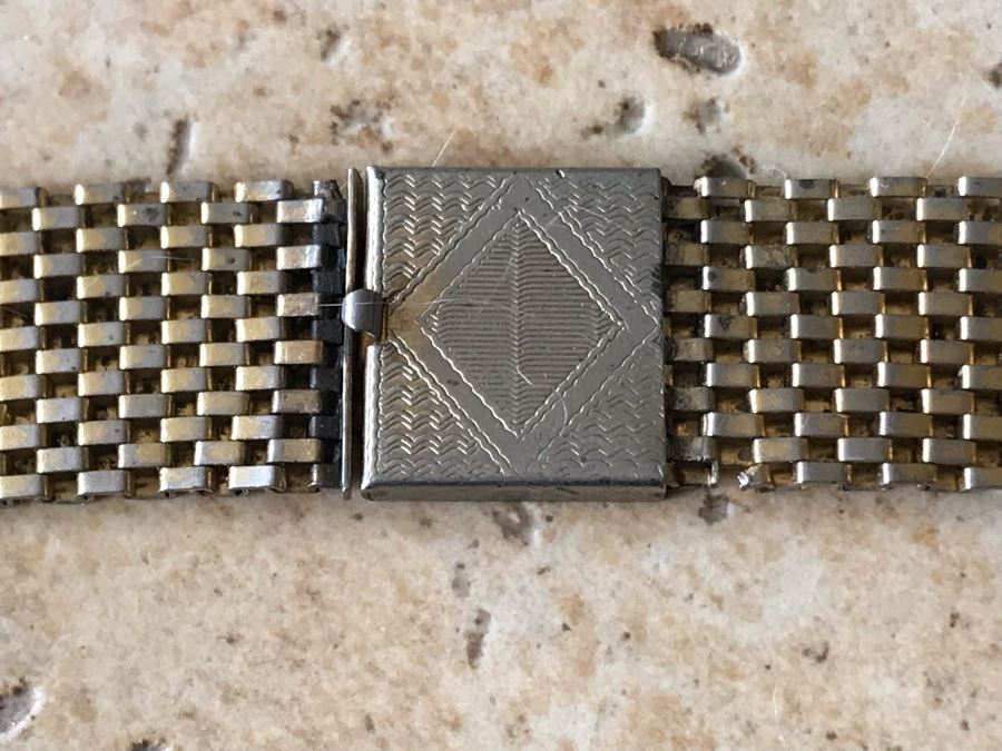 JUST ADDED - Gold Tone Necklace With Pendant [Photo 8]