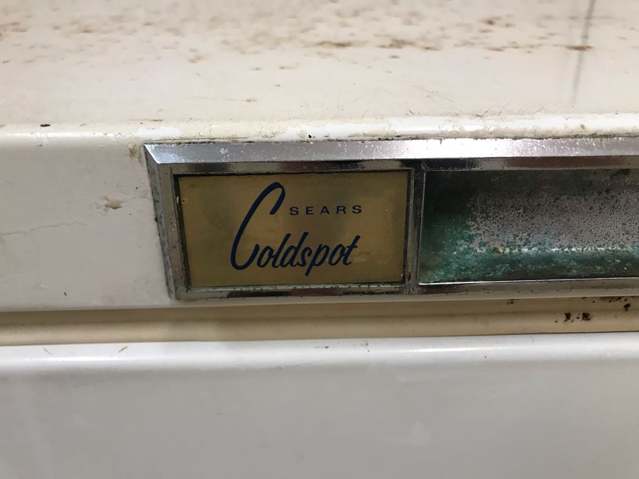 JUST ADDED - Sears Coldspot Freezer 18.2 Cu. Ft. Model 1643 50W X 28D X 36H [Photo 5]
