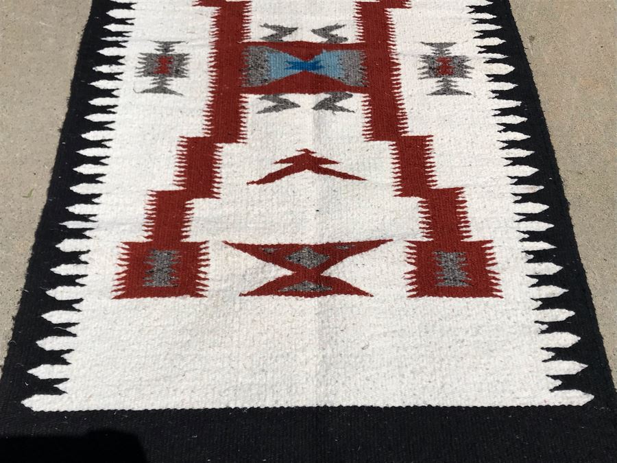 Vintage Navajo Native American Wool Rug 4'10' X 2'5' [Photo 5]