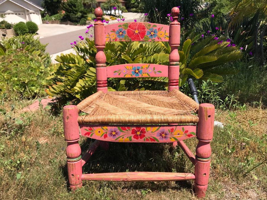 Vintage Hand Painted Mexican Child's Chair 17W X 14D X 25H