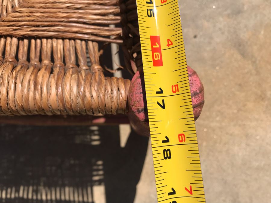 Vintage Hand Painted Mexican Child's Chair 17W X 14D X 25H [Photo 9]