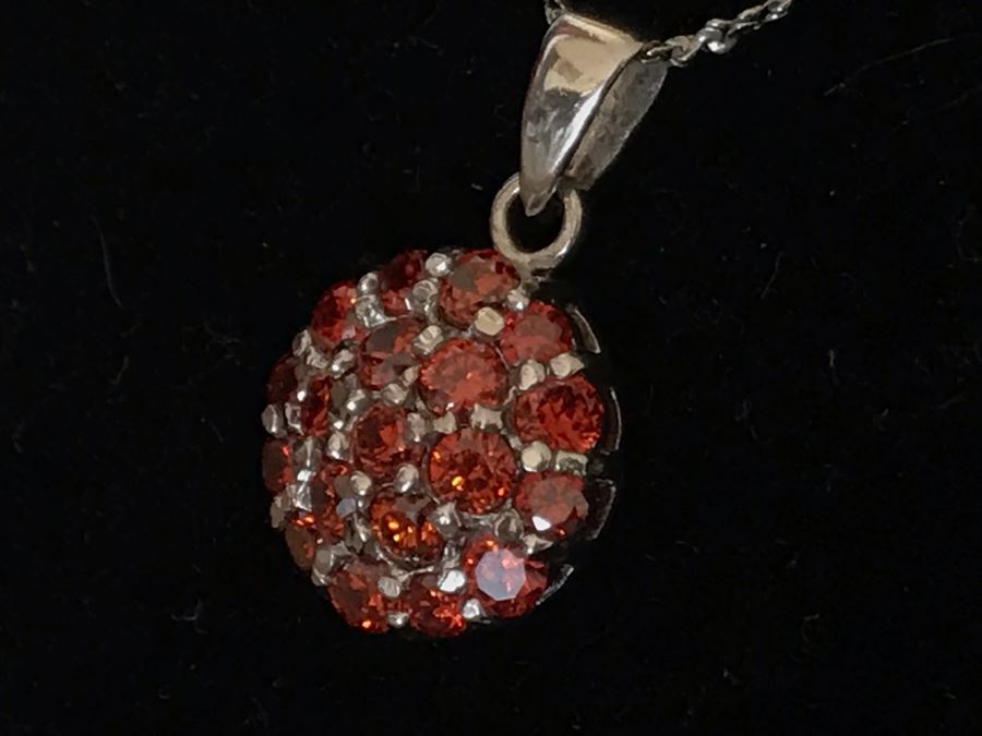 Sterling Silver Pendant With Red Stones And Sterling Silver Chain Necklace 4.5g [Photo 4]