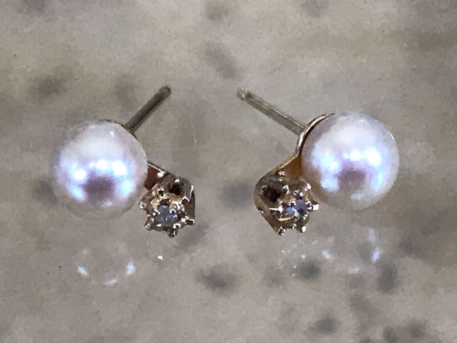 14K Akoya Pearls With Diamonds Earrings [Photo 5]