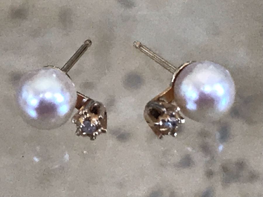 14K Akoya Pearls With Diamonds Earrings [Photo 4]