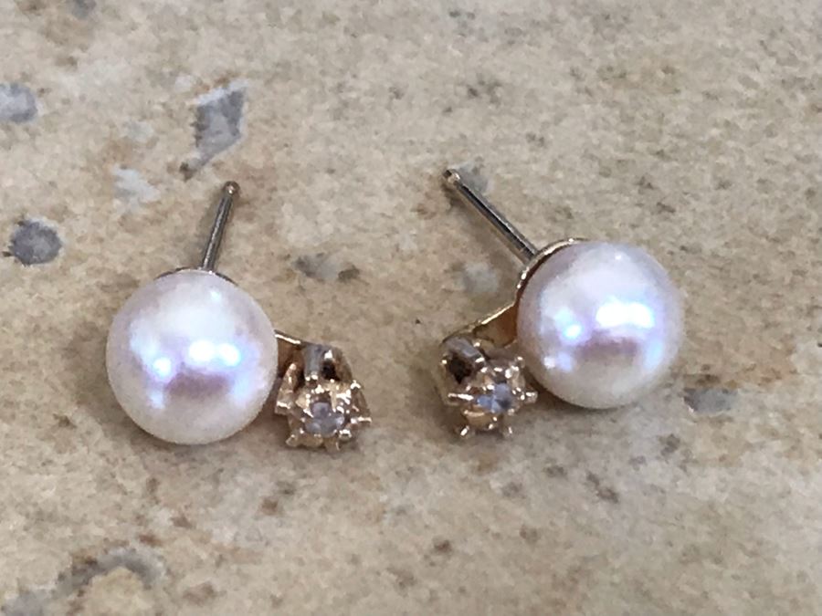 14K Akoya Pearls With Diamonds Earrings [Photo 1]
