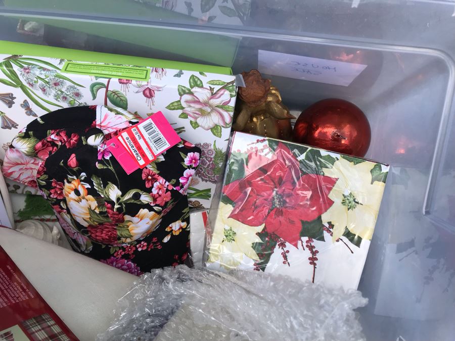 LAST MINUTE ADD - Bin Filled With Christmas Pendant, Picture Frames And Various Items [Photo 7]