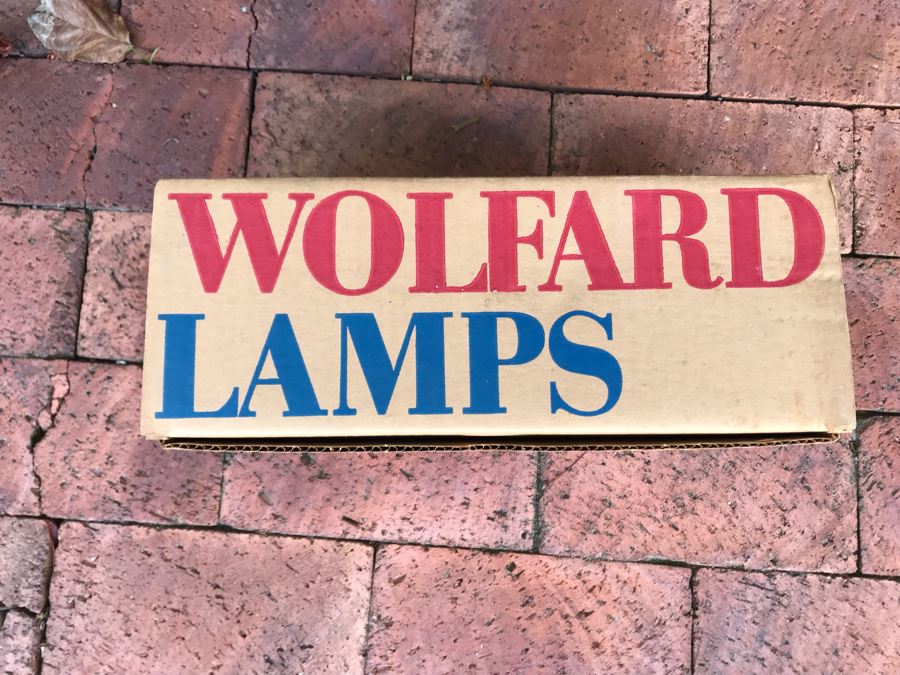 LAST MINUTE ADD - New Handblow Glass Wolfard Lamp [Photo 4]