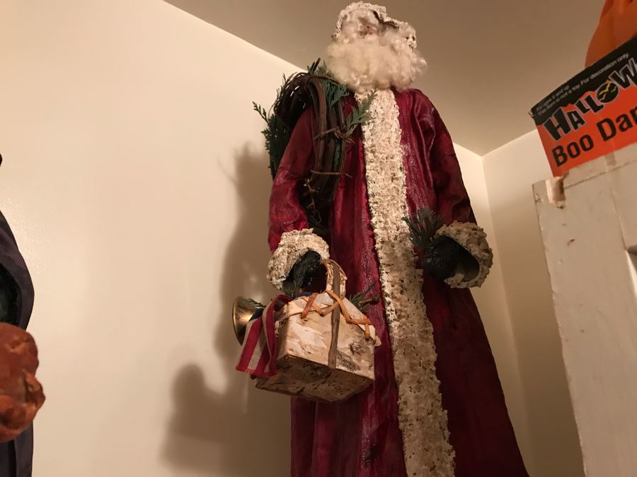 LAST MINUTE ADD - Collection Of Santa Claus And Witch Decorative Holiday Figurines [Photo 9]