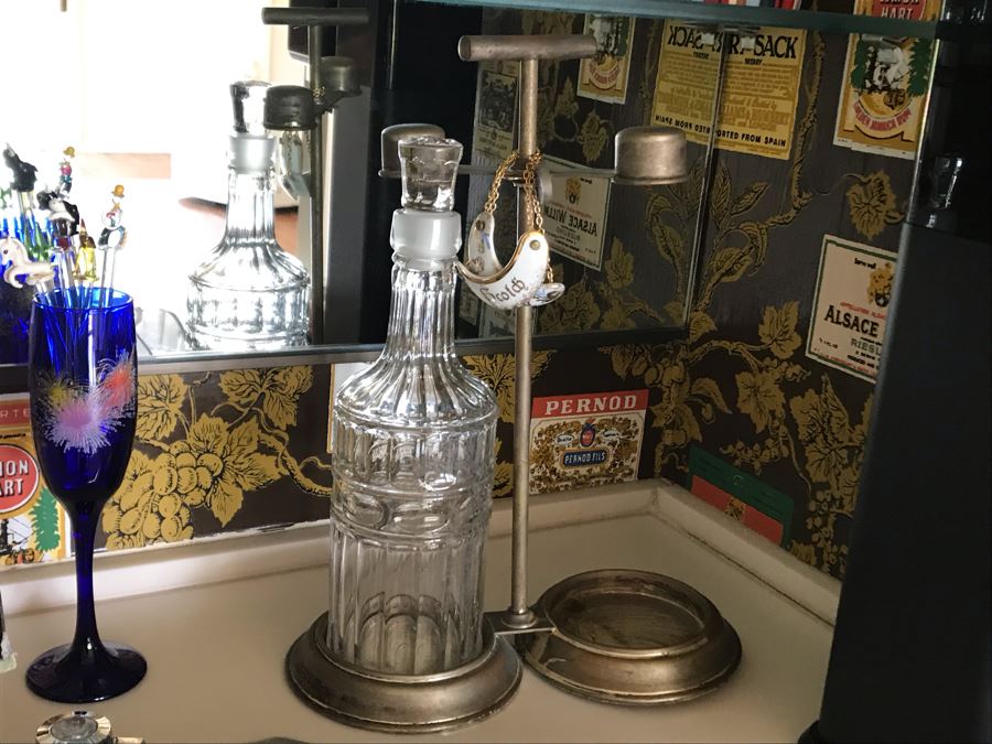 LAST MINUTE ADD - Crystal Barware Glasses, Liquour Decanter, SoadStream - All Items On Shelves And Bar Counter [Photo 13]