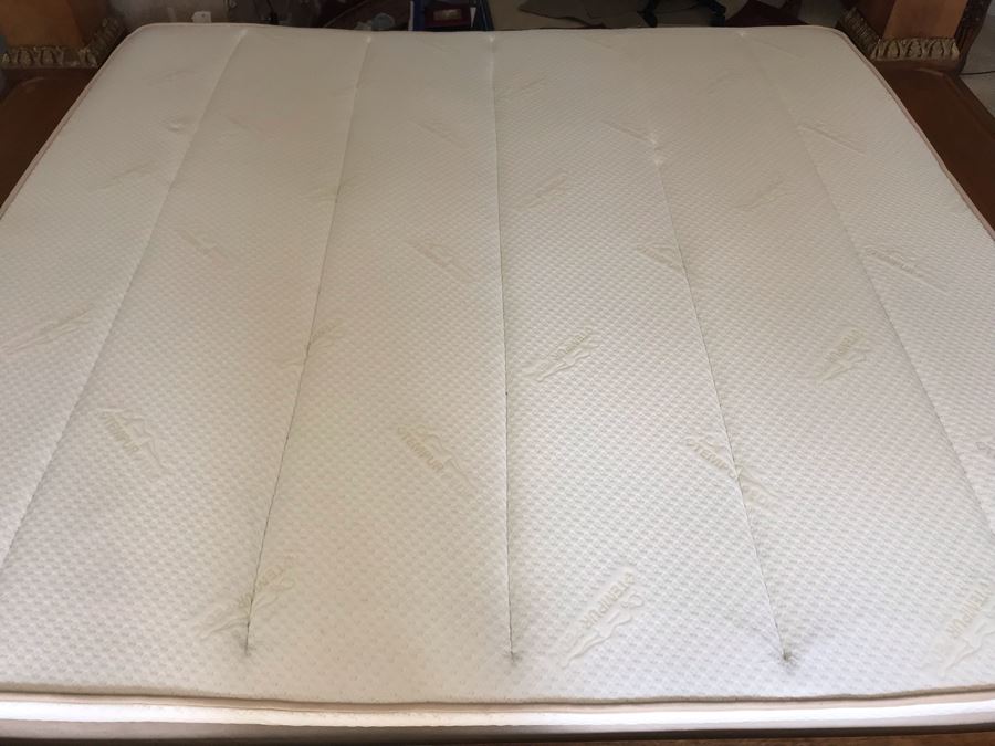 TemperPedic Adjustable King Size Bed 76 X 80 With Remotes