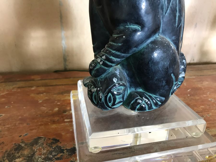 Pair Of Asian Painted Metal Foo Dog Table Lamps With Lucite Bases 6.5W X 41H [Photo 7]